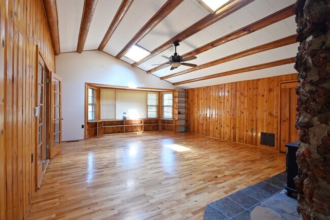 Building Photo - 272 Fish Hatchery Rd