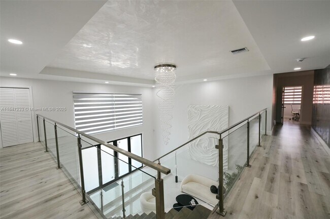 Building Photo - 8450 NW 169th Terrace