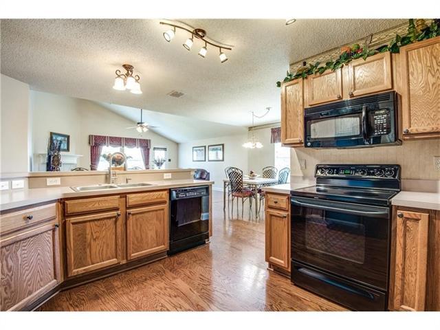Building Photo - 5116 Boxwood Ln