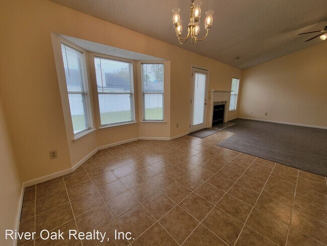 Building Photo - 3 br, 2 bath House - 8338 Rockridge Dr.