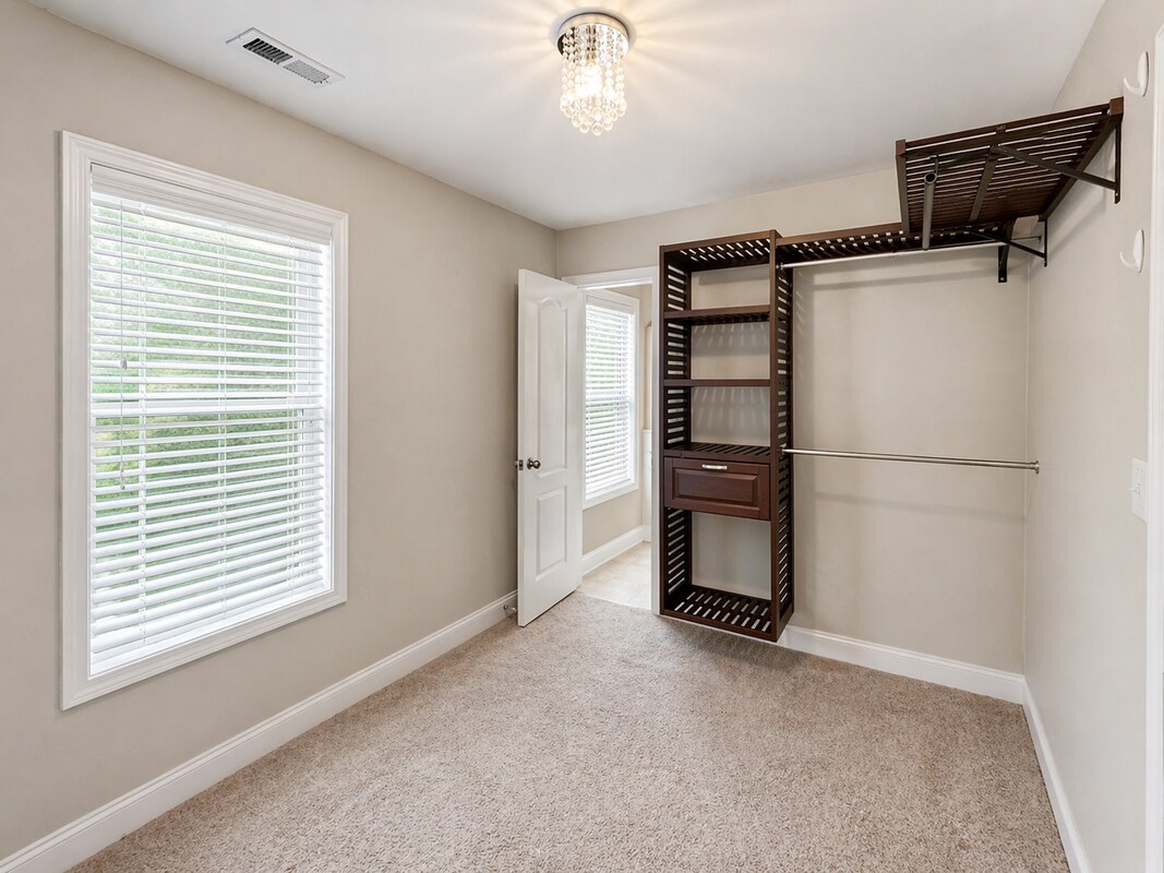 Building Photo - 144 Tun Tavern Dr