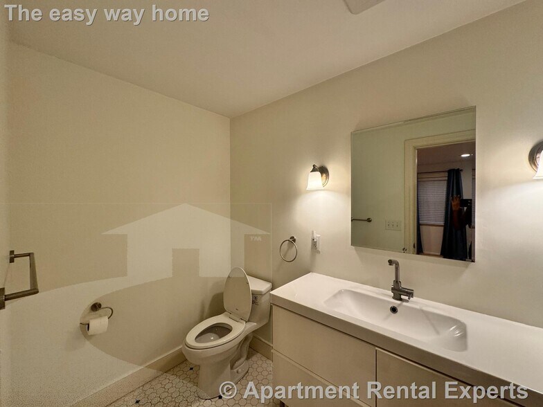 Building Photo - 50 Spring St