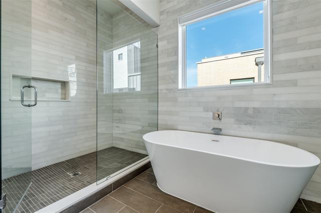 Building Photo - 4414 Abbott Ave