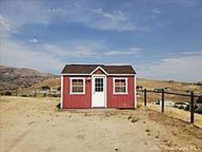 Building Photo - Beautiful 3/2 in Oak Knolls