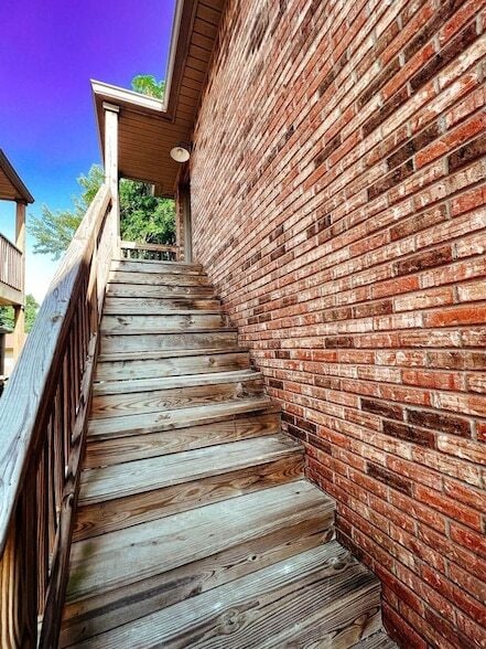 Building Photo - 112 Ballygar St