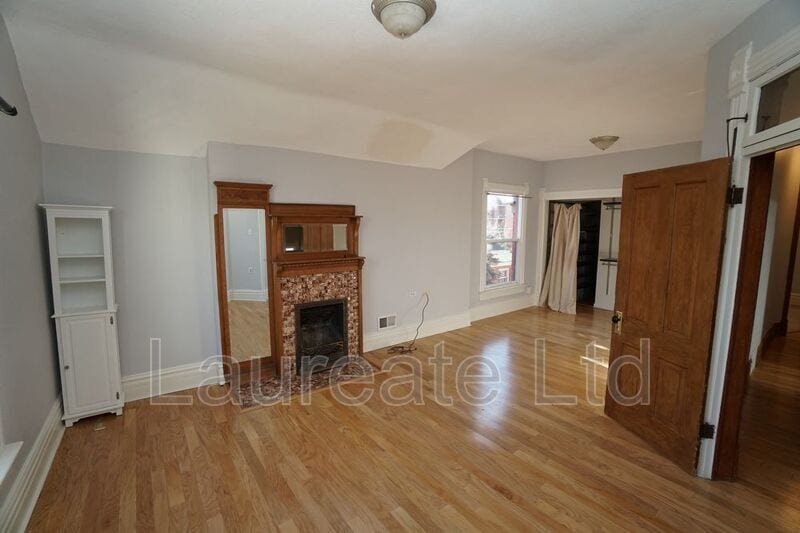 Building Photo - 39 Sherman St