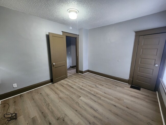 Building Photo - 525 Courtland St