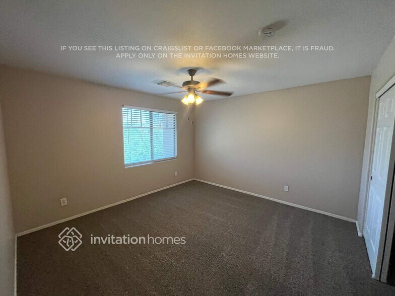 Building Photo - 14170 W Riviera Dr