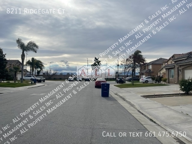 Building Photo - 8211 Ridgegate Ct