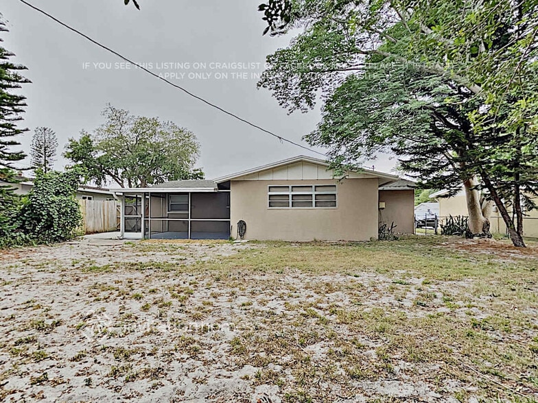 Building Photo - 3581 Lalani Blvd