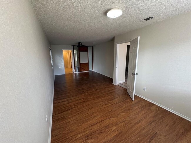 Building Photo - 3800 Tattershall Ln