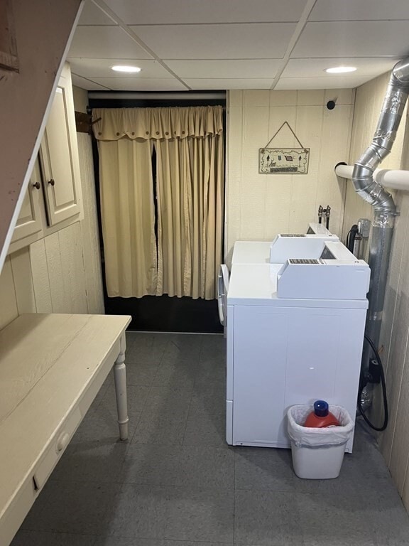 Building Photo - 290 Adams St