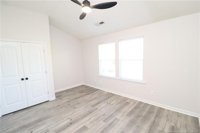 Building Photo - 309 Carthage Ct