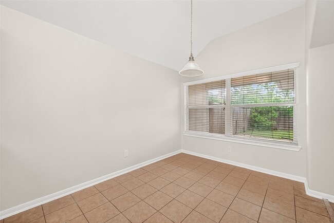 Building Photo - 13006 Rose Landing Dr