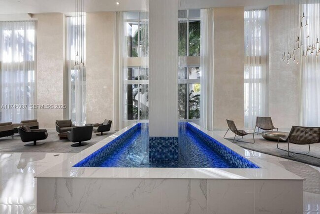 Building Photo - 41 SE 5th St