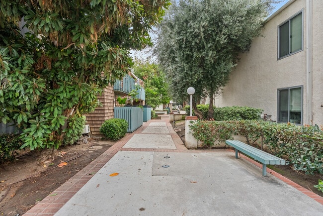 Building Photo - 5700 Etiwanda Ave