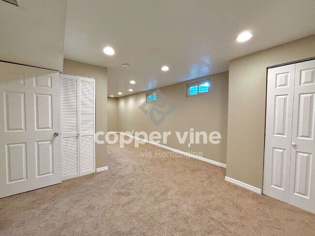 Building Photo - 13145 Hazel Ct