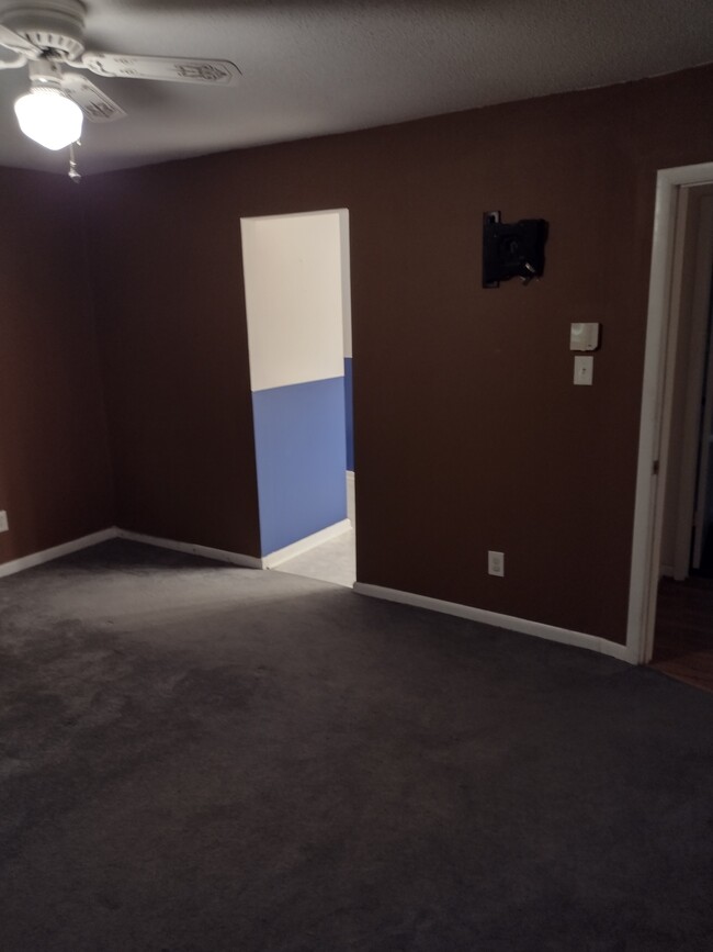 Building Photo - 10825 AL-67