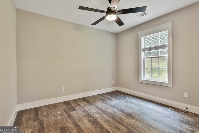 Building Photo - 20 Beaver Ct