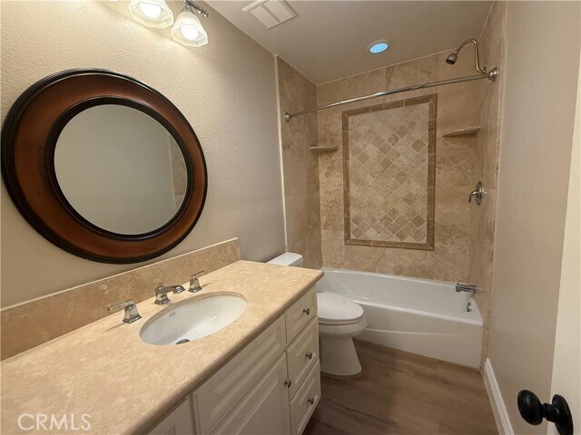 Building Photo - 2632 Vista Del Oro