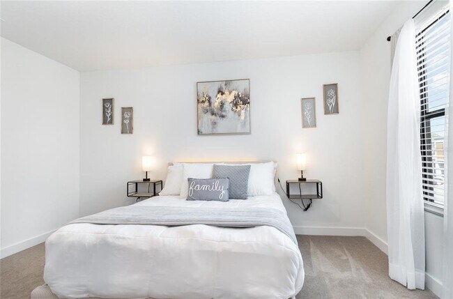 Building Photo - 3204 Sustainable Wy