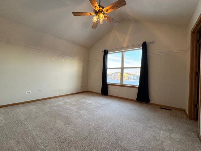 Building Photo - 1606 Donegal Dr