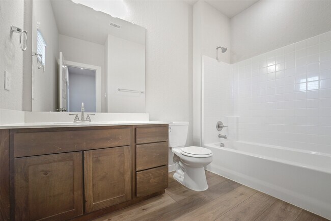 Building Photo - 25172 Pacific Wren Dr