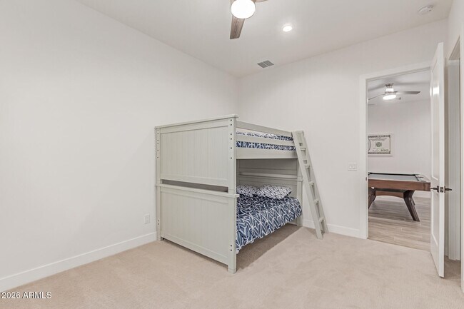 Building Photo - 13924 Dyer Ln