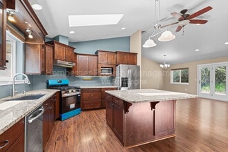 Building Photo - 6929 N Country Homes Blvd