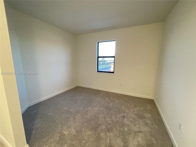 Building Photo - 23011 SW 131st Ave