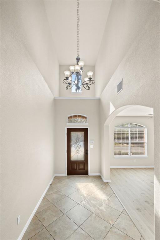 Building Photo - 13713 Glen Mark Dr