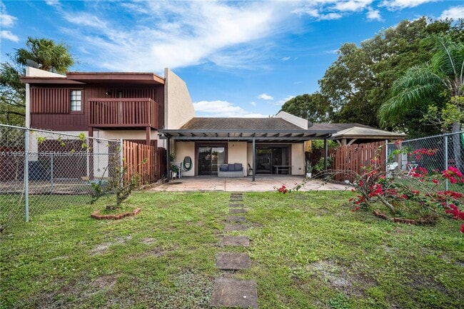 Building Photo - 14805 SW 74th Ln