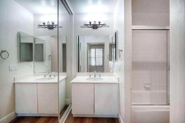 Building Photo - Coastal Living at Its Best – Upgraded 1BR Condo with Private Patio & Resort-Style Amenities