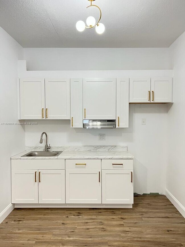 Building Photo - 16137 SW 68th St