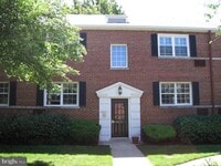 Building Photo - 4370 N Pershing Dr