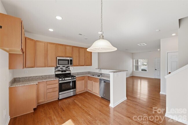 Building Photo - 15217 Wrights Crossing Dr