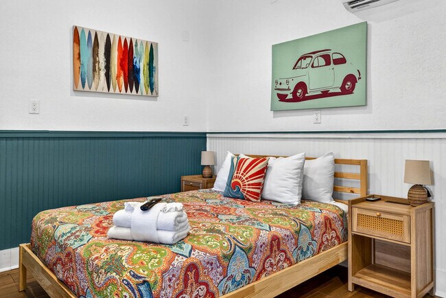 Building Photo - 2705 N Poplar Ave