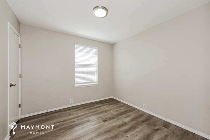 Building Photo - 1515 Heritage Blvd