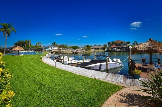 Building Photo - 51 Island Way