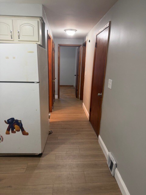 Building Photo - 242 Delaware St