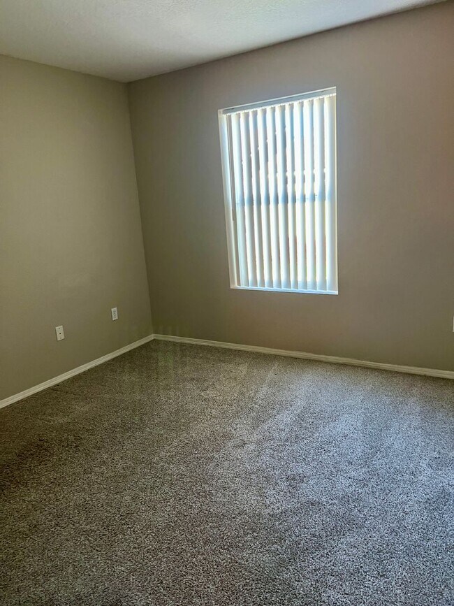 Building Photo - 5753 Pinon Altos Rd NW
