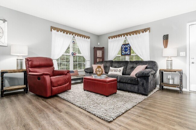 Building Photo - 8196 Echo Spring Dr