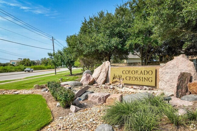 Building Photo - 3801 Bronco Bend Loop