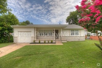 Building Photo - For Lease | $1300 Rent | Available Now!