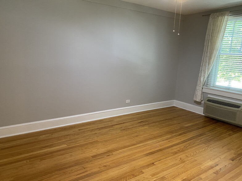 Living Room - 2410 20th St NW