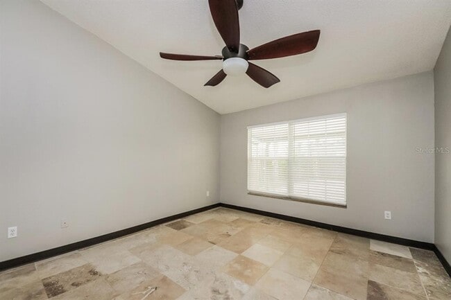 Building Photo - 637 Regency Way