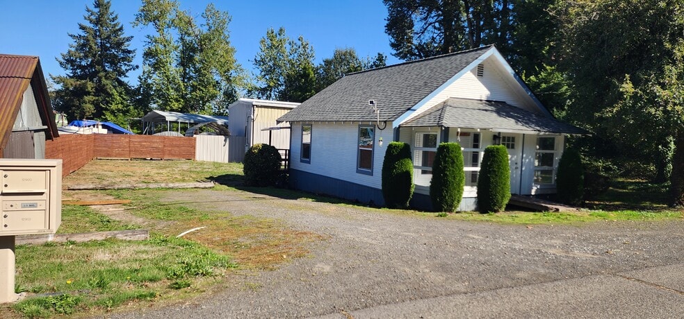 Parking on side of home - 12902 NW Marina Way