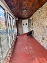 Building Photo - 29 N Long Beach Rd