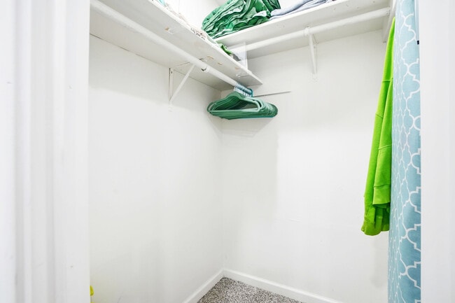 Building Photo - 11719 Spring Song Dr