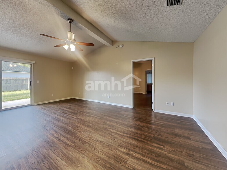 Building Photo - 2949 Biloxi Trl